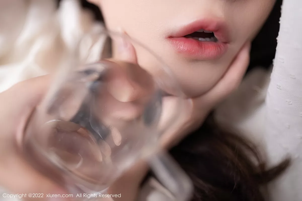 [XiuRen秀人网]第5322期鱼子酱写真-秀人资源网